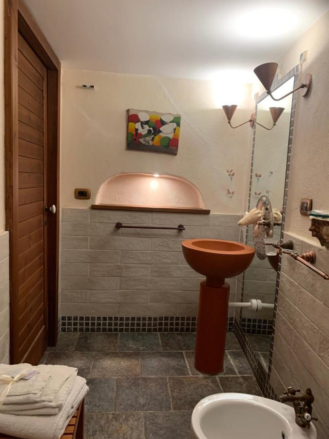 B&B Gildo Trani Bagian luar foto